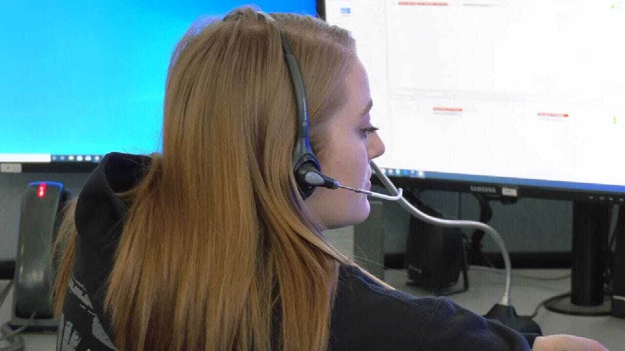 Oklahoma 911 Managers Pushing To Change 911 System