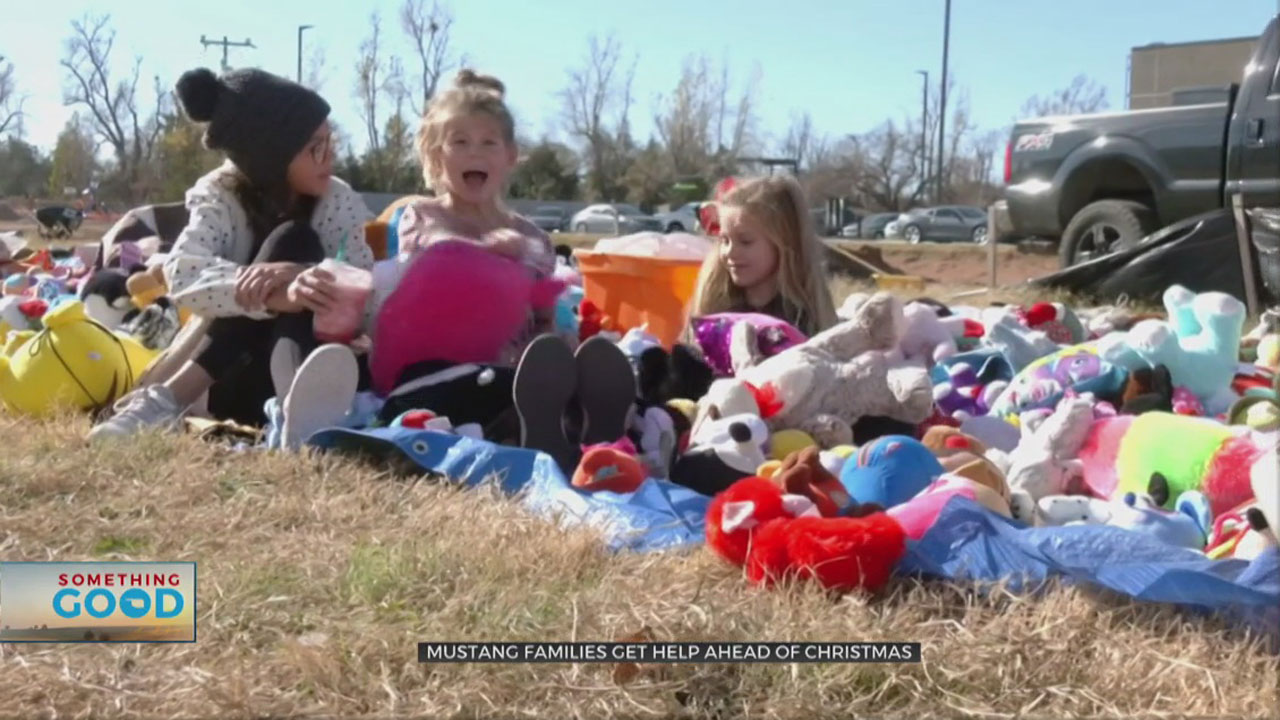 The Great Toy Giveaway Helps Dozens Of Oklahoma Families 