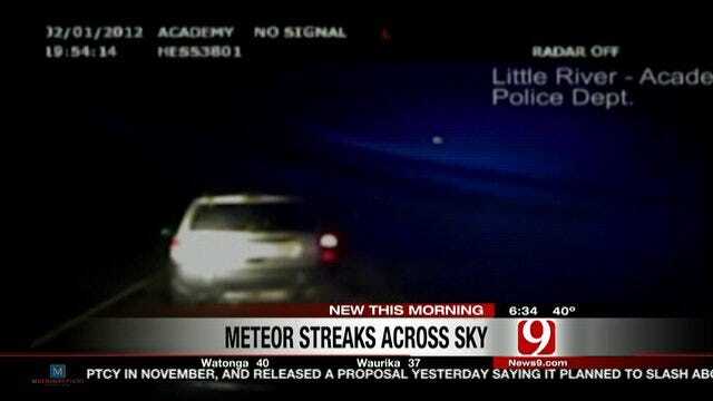 Meteor Streaks Across Oklahoma Sky