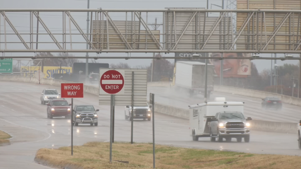 Oklahoma Highway Patrol Teams With AAA To Promote Safe Holiday Travel