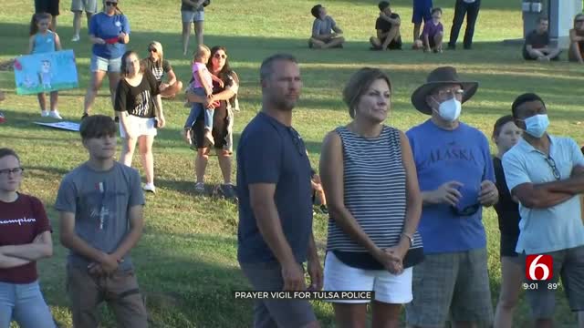 Broken Arrow Holds Prayer Vigil In Support Of Police Officers Who Were Shot 