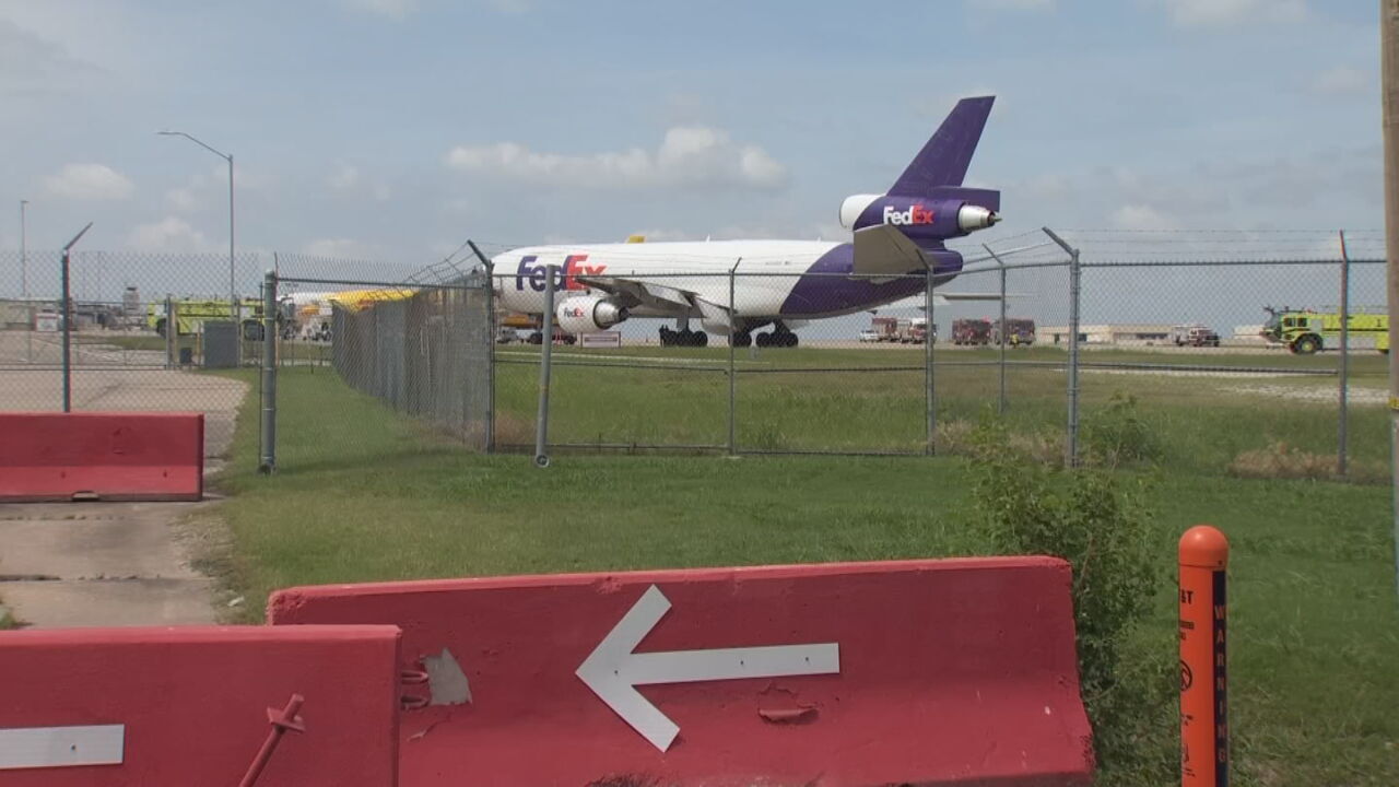 FedEx Plane Diverts To Tulsa After Cargo Hold Catches Fire