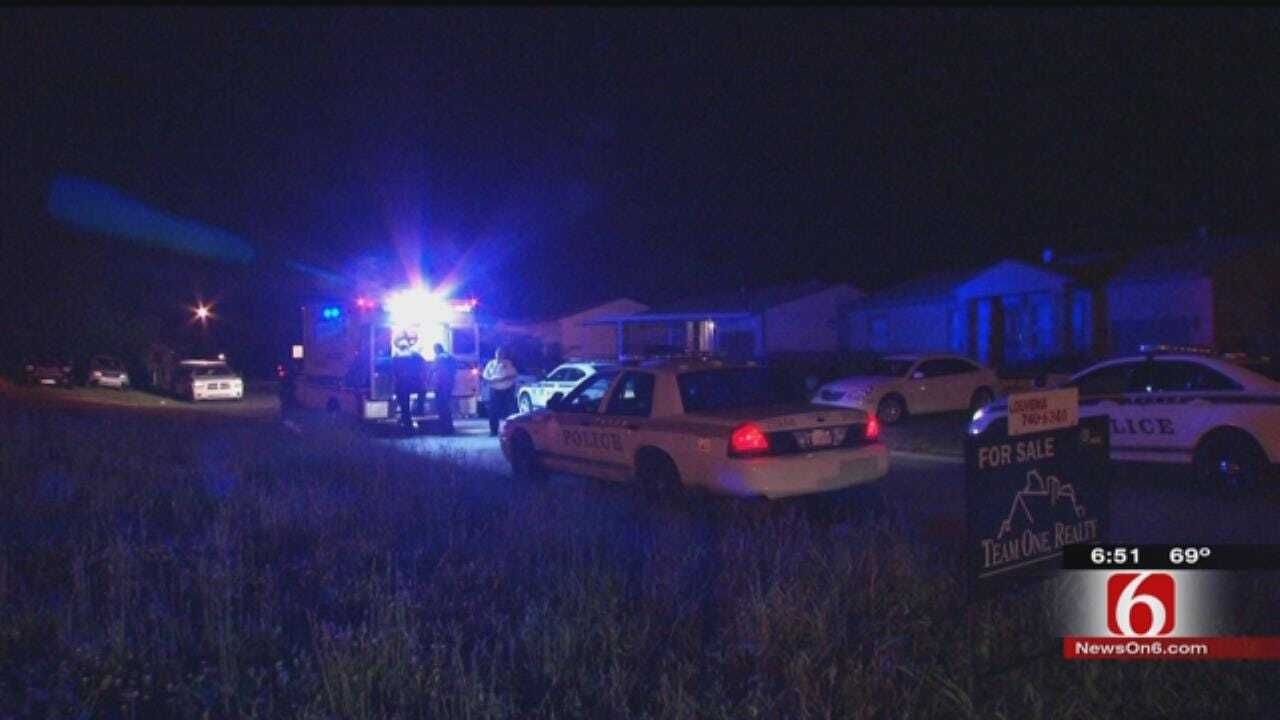 Tulsa Police: Couple Injured After Shots Fired Through Window