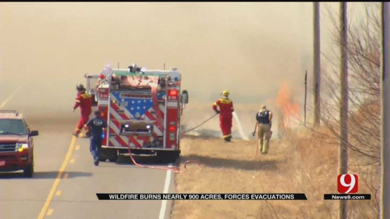 TEAM COVERAGE: Firefighters Battle Large Grass Fire In SE OKC