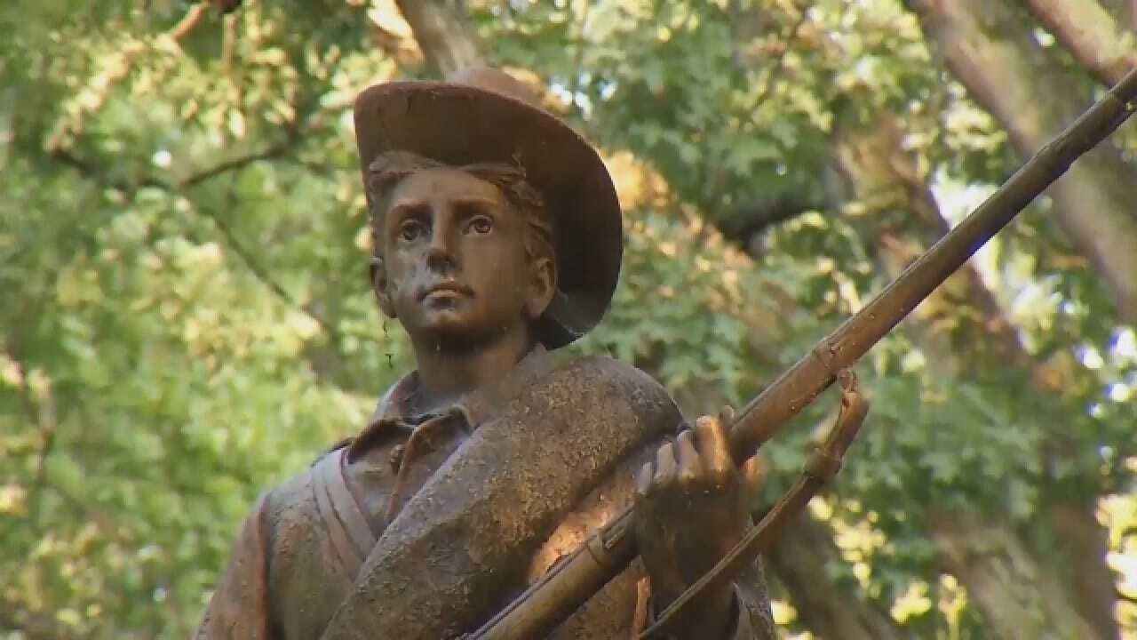 UNC Students Protest Proposed Location For "Silent Sam"