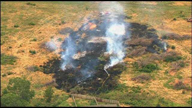 WEB EXTRA: Grassfire Contained in Northwest OKC