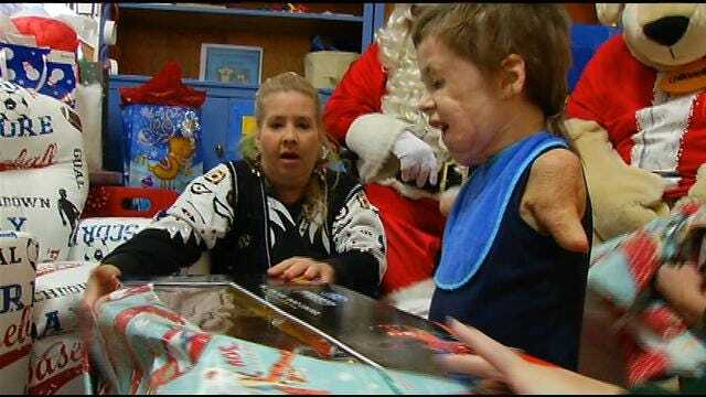 Tulsa Boy Who Lost His Limbs Gets Special Christmas Surprise