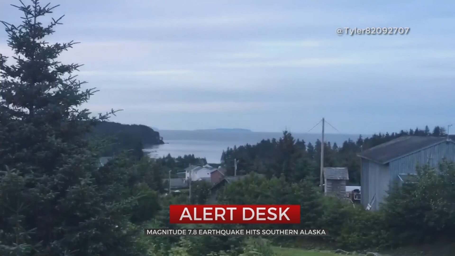 Powerful Quake Jolts Alaska Towns, Produces Small Tsunami