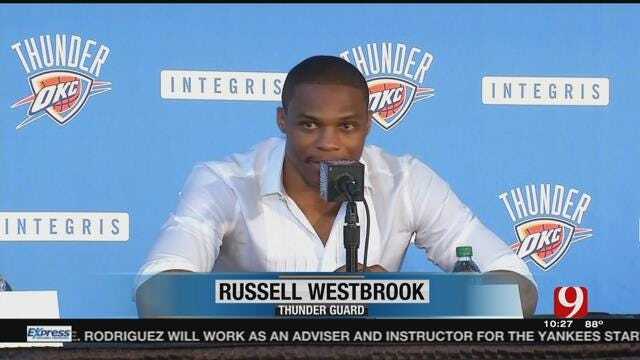 Russell Westbrook Signs Extension With Thunder
