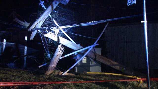 WEB EXTRA: Video From Scene Of Pickup Truck, Tulsa Power Pole Crash