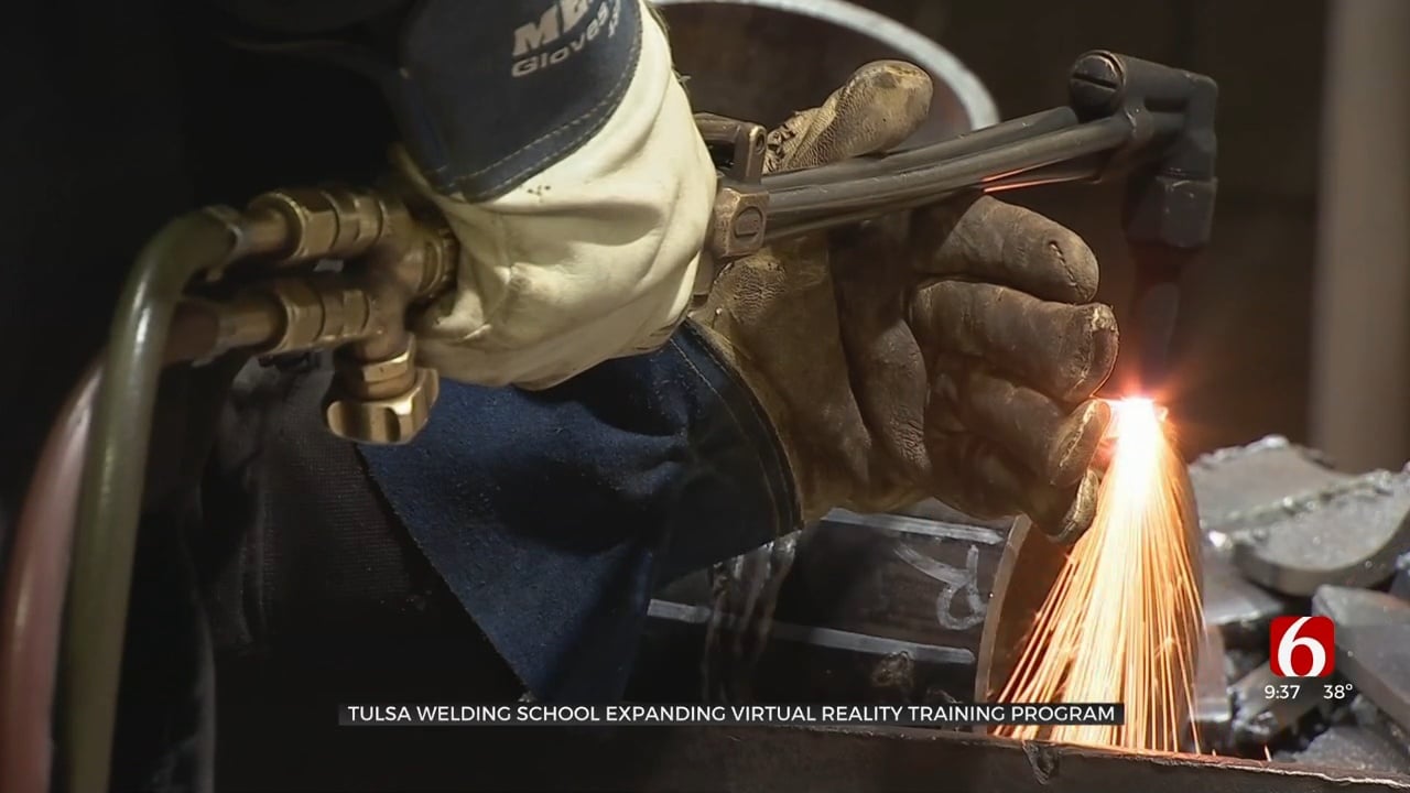 Tulsa Welding School Uses Virtual Reality Program To Help Train Students