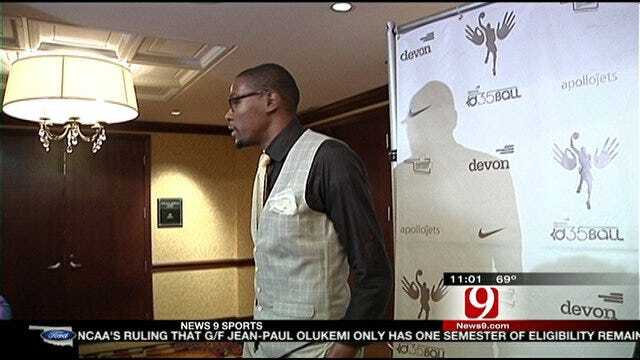 Kevin Durant Holds Charity Ball
