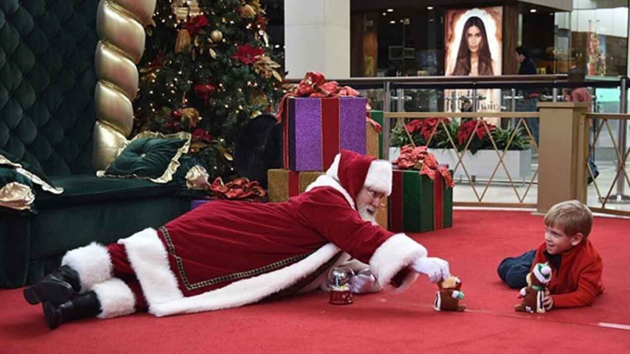 Malls Hold Santa Cares Events So Kids With Autism Can Visit In A Calmer Setting