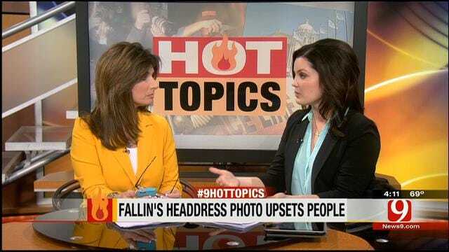 Hot Topics: Christina Fallin's Headdress Photo