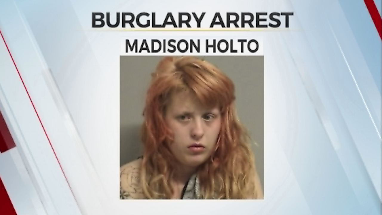 Neighbors Help Tulsa Police Arrest Woman After Several Neighborhood Burglaries 