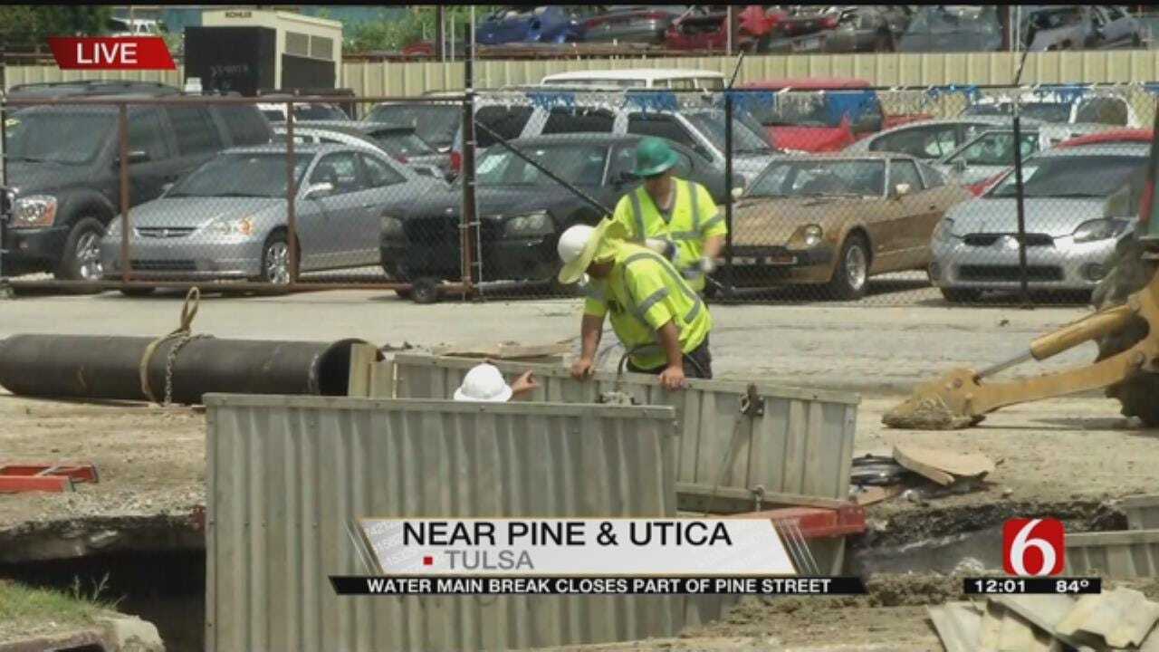 Tulsa Water Line Break Closes Pine Street
