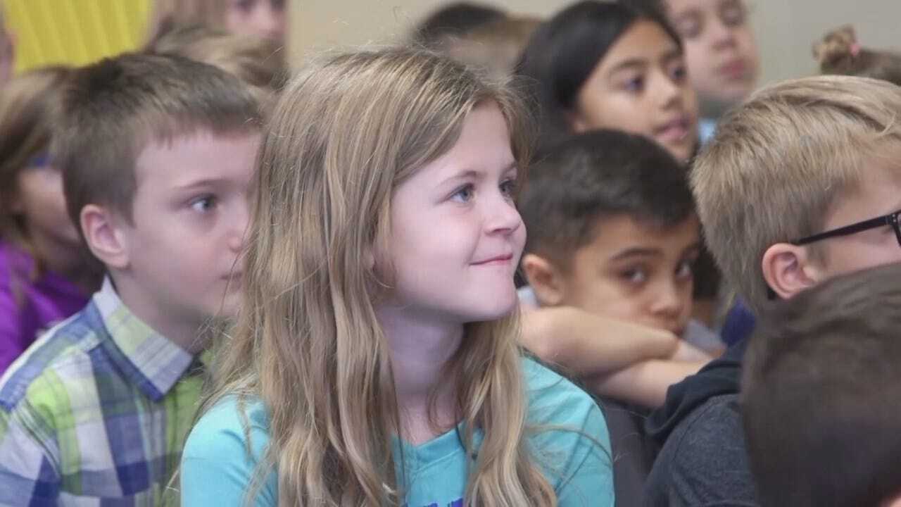 WEB EXTRA: News On 6 Takes Part In Read Across America At BA School