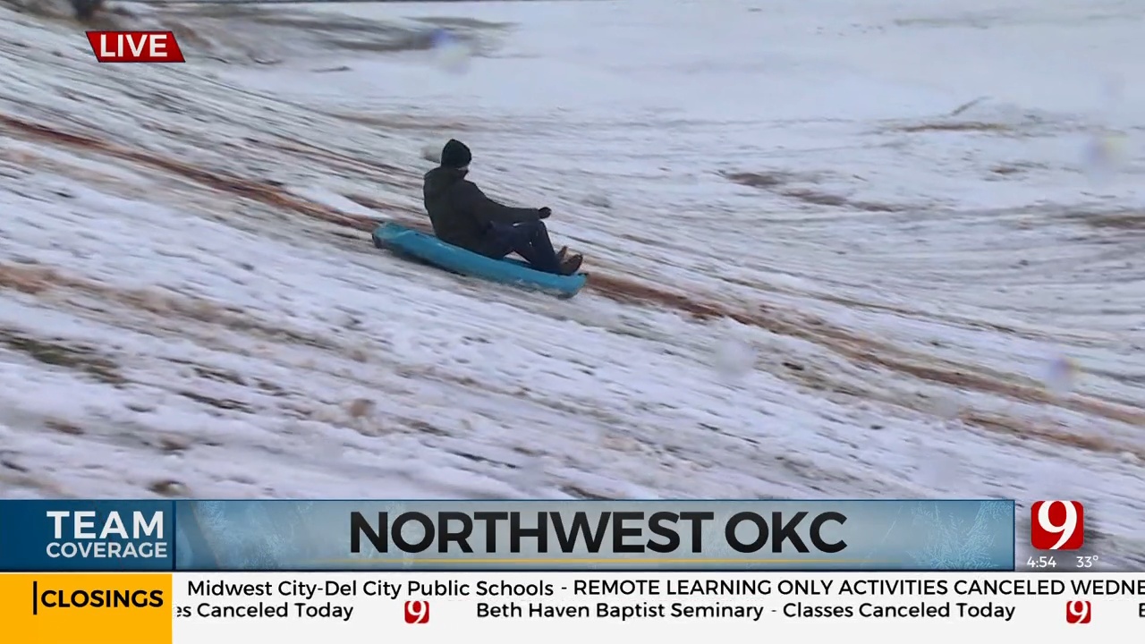 Snow Sticking For Sledding In NW Oklahoma City