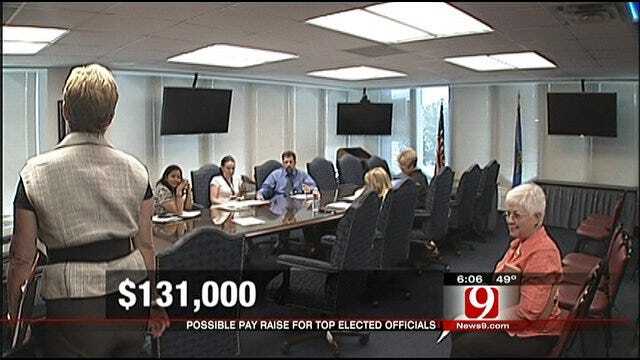 Pay Raises For Top State Officials Not Sitting Well With Some Teachers