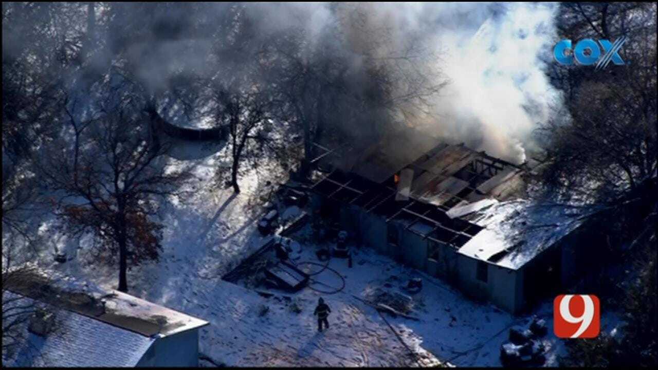 Bob Mills SkyNews 9 Flies Over Structure Fire In Edmond