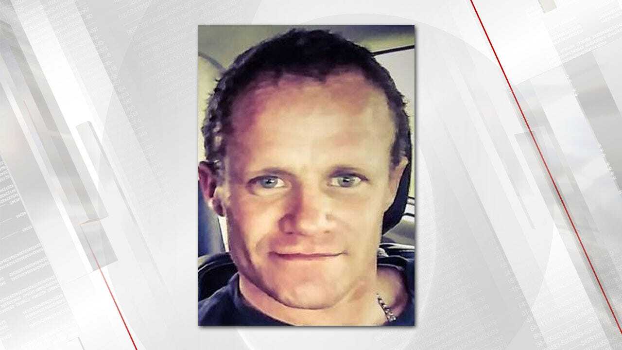 Police: Suspect In Kansas Murders Shoots Himself In Tulsa