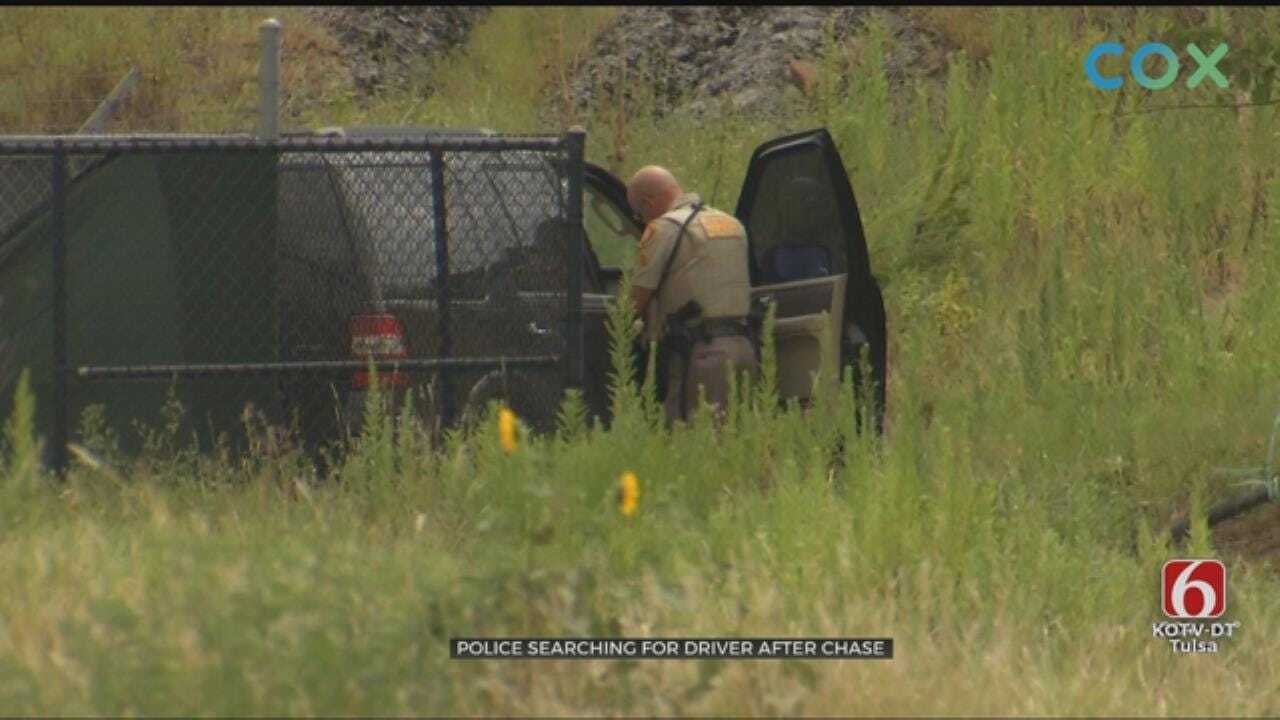 Suspect Gets Away After Tulsa Pursuit, Crash