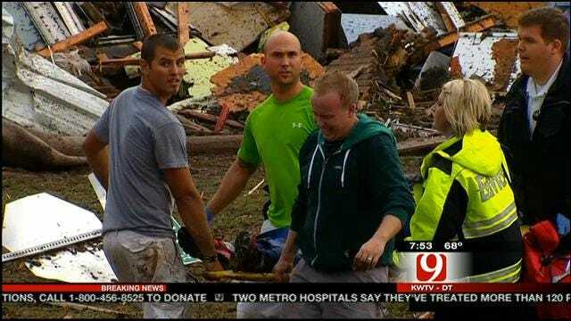 News 9 Photojournalist Captures Aftermath Of Moore Tornado