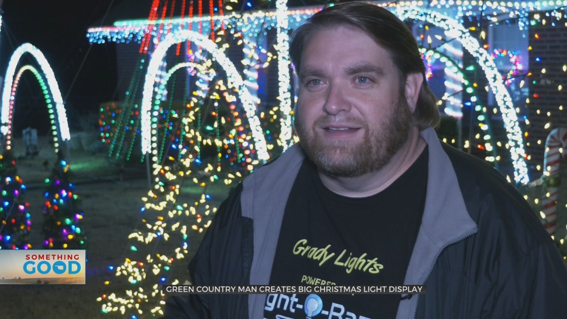 Oklahoma Man Brings Childlike Christmas Magic With Light Show ‘Masterpiece’ 