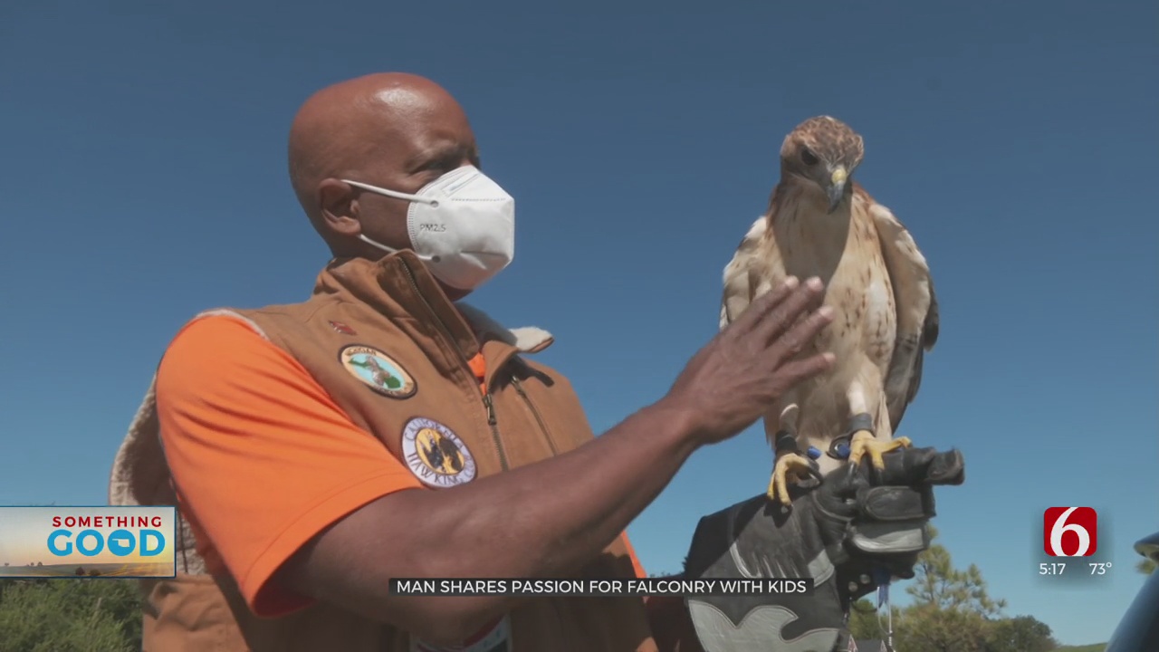 Man Uses Passion For Falconry To Inspire Oklahoma Kids To Care For The Outdoors 