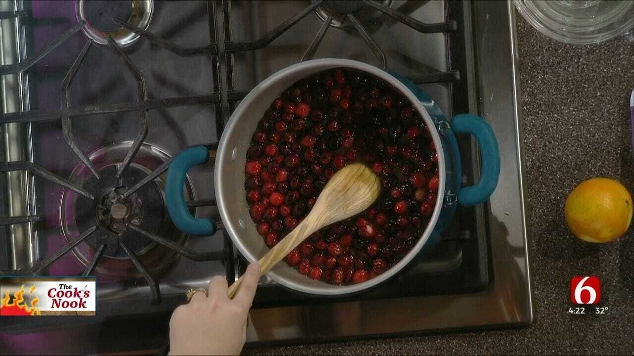 Amber & Brooks In The Kitchen: Saucy Cranberries