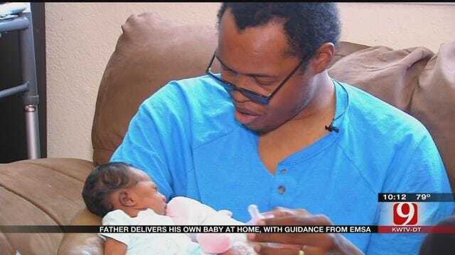 Paramedic Helps Father Deliver Baby At Home