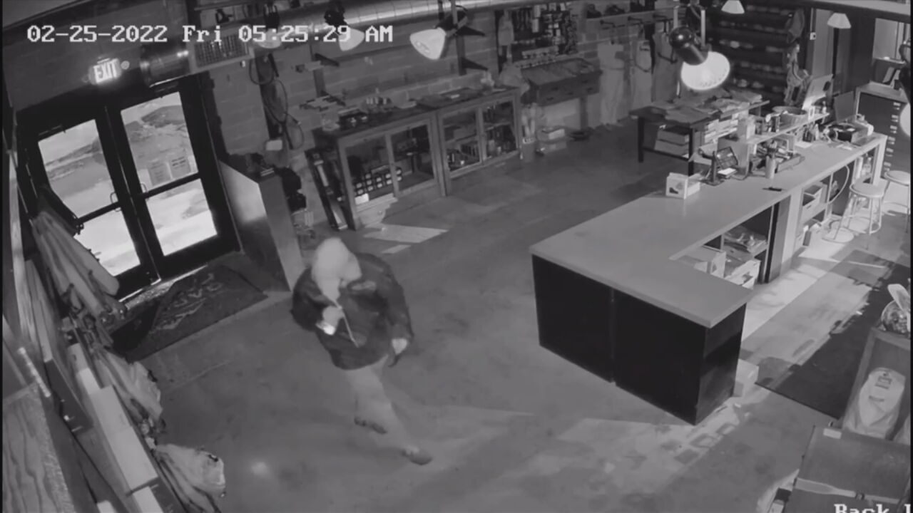 TPD: 3 Thieves Stole More Than $27,000 Worth Of Items From Knife Store