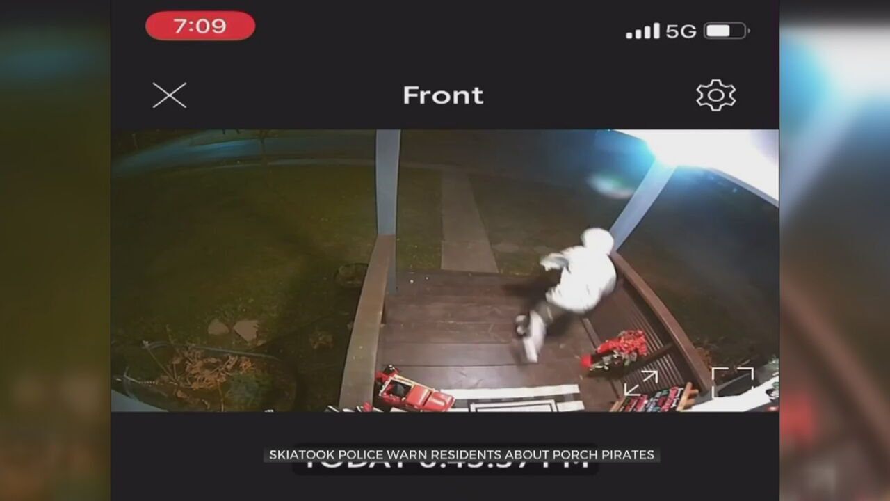 Skiatook Family Catches Porch Pirate On Doorbell Camera