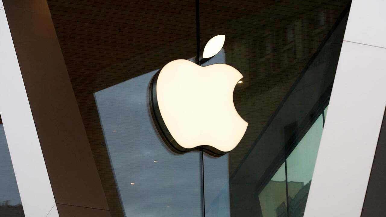 Apple Warns Of Serious Security Flaw For iPhones, iPads & Macs