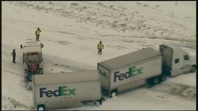 Osage SkyNews 6 Over Jack-Knifed FedEx Truck On I-40 In Okmulgee County