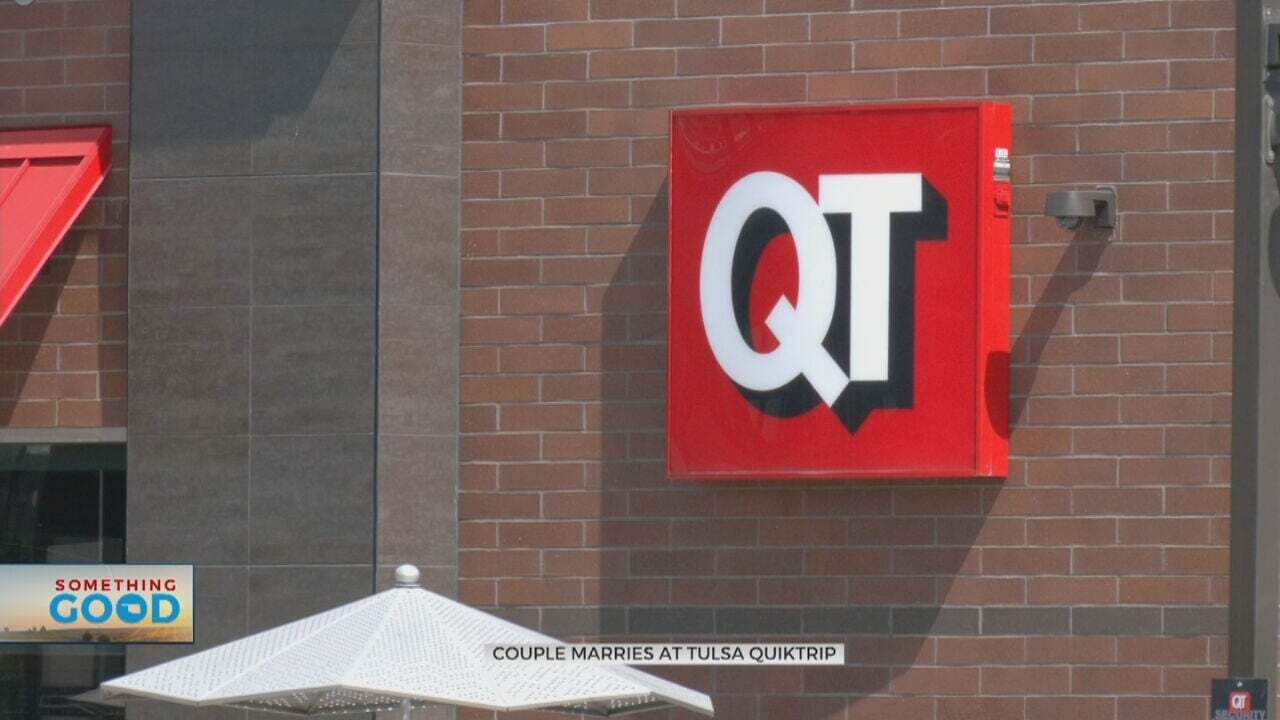 Couple Gets Married At A Tulsa QuikTrip