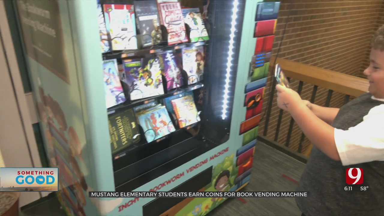 How Mustang Elementary School Students Earn Books From Their New Vending Machine