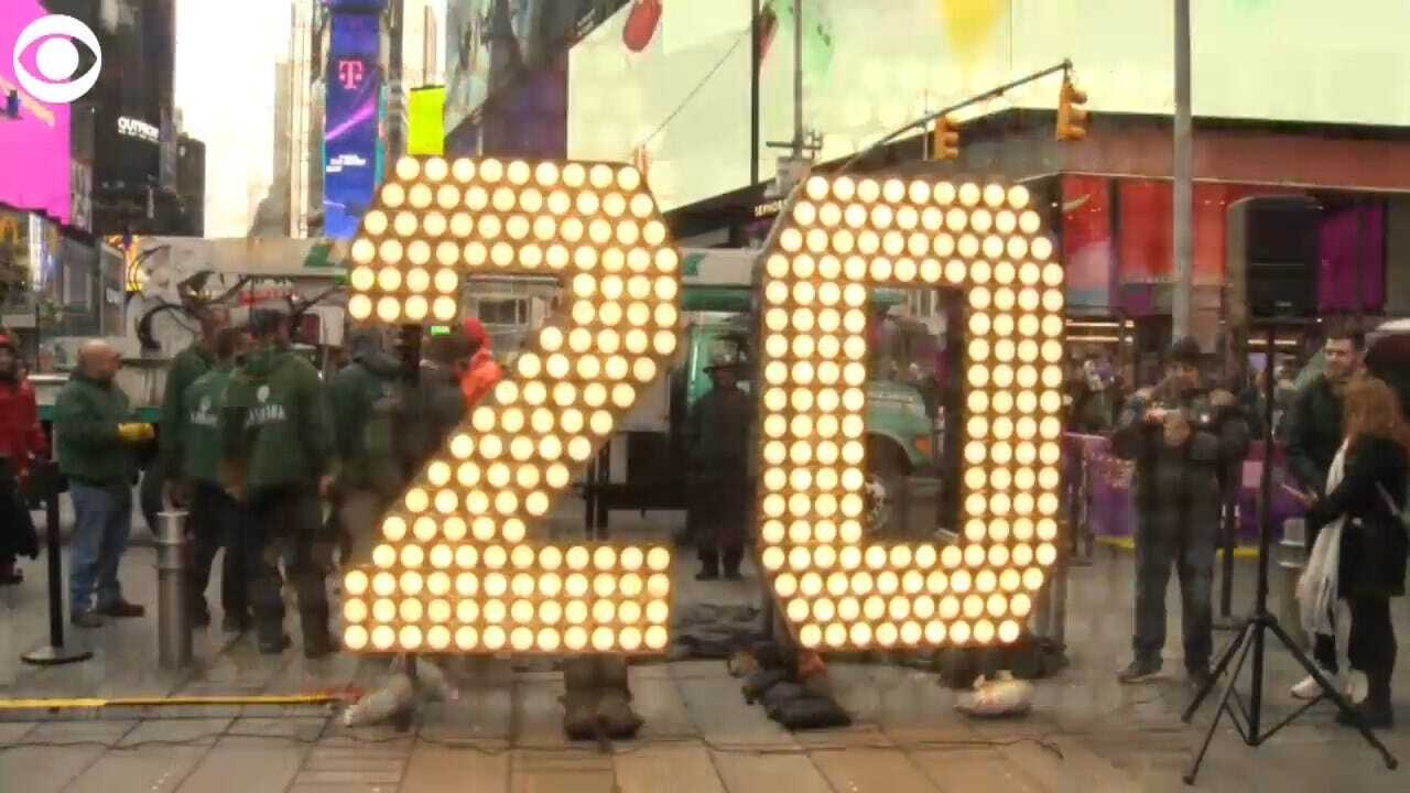 WATCH: The New Year Numerals Arrive In Time Square