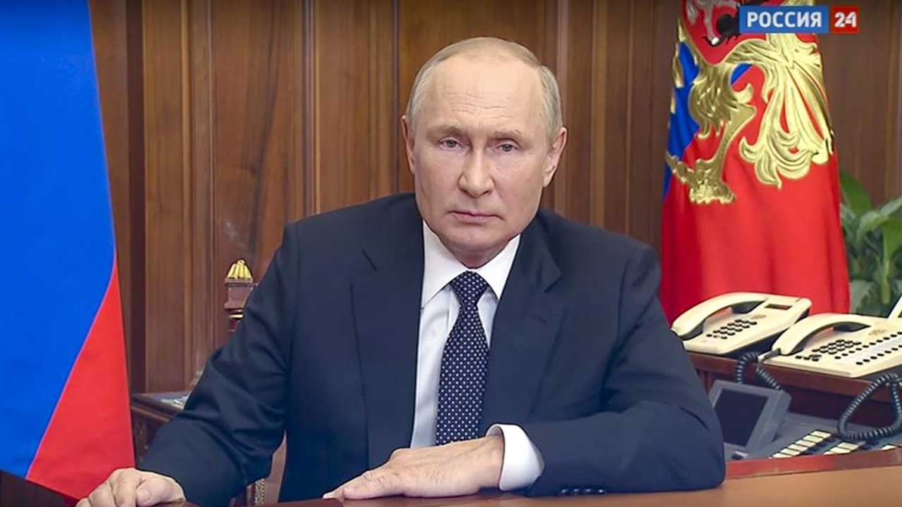 Russian President Vladimir Putin Orders Partial Military Call-Up, Sparking Protests