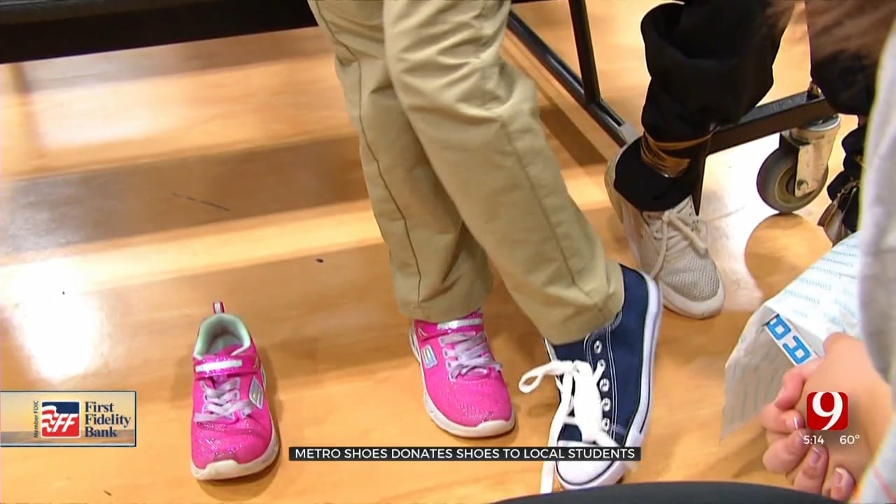 MetroShoe Warehouse Gives OKCPS Students Free Shoes