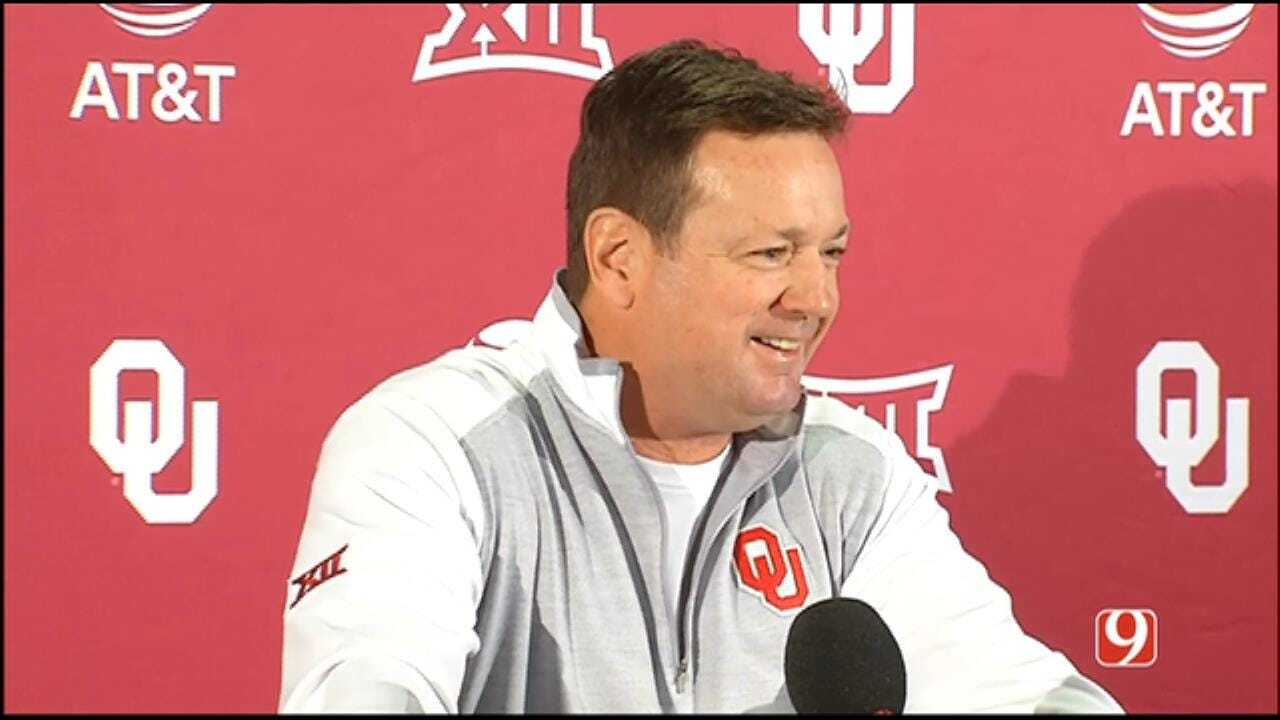 Bob Stoops' Weekly News Conference Leading Up To WVU Matchup