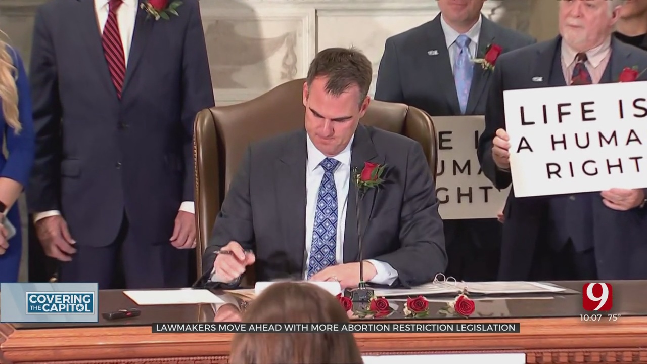 Abortion Bills Pass House Committee Hours After Stitt Signs Measure Banning Most Procedures 