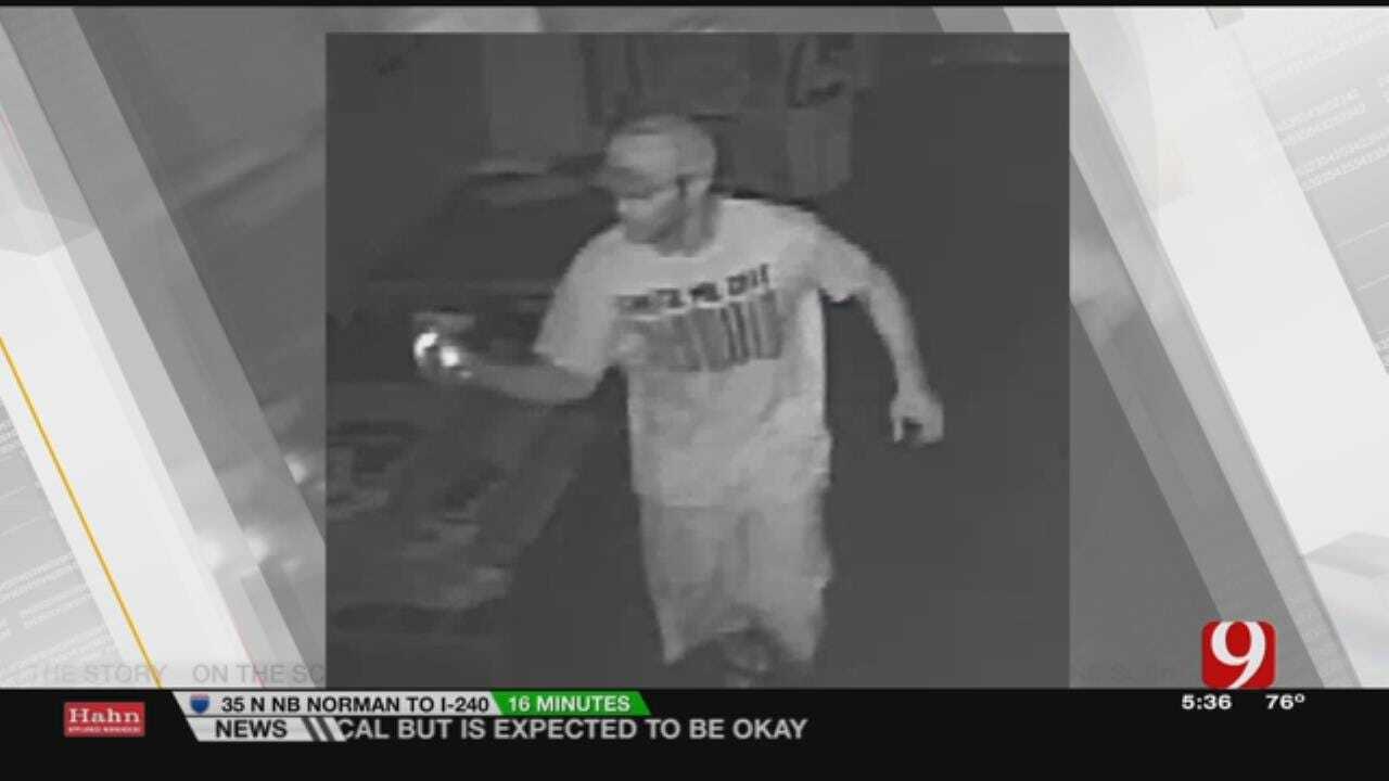 Warr Acres Hideaway Pizza Targeted By Robber
