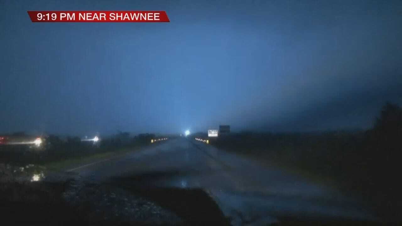 WEB EXTRA: Storm Tracker Video Of Power Flashes Near Shawnee
