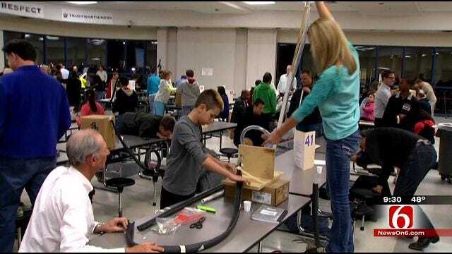 Student Engineers Turn Union Cafeteria Into Amusement Park