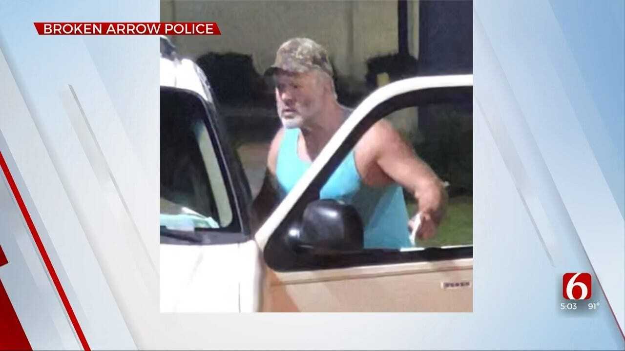 Broken Arrow Police Look For Man After Argument At Drive-Thru