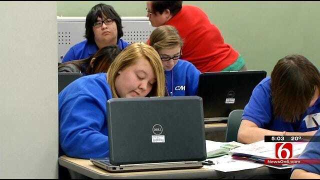 Oklahoma Public School Students Giving Computers A 'Stress Test'