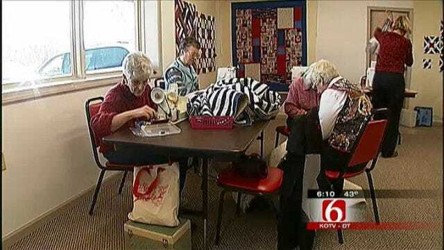 Barnsdall Quilters Welcome Soldiers Home With Comfort