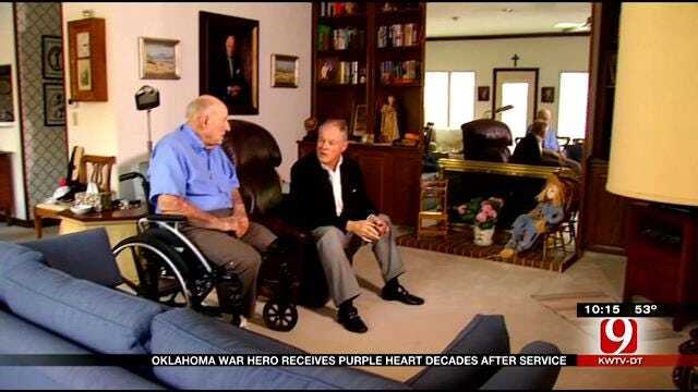 95-Year-Old WWII Veteran Receives Purple Heart
