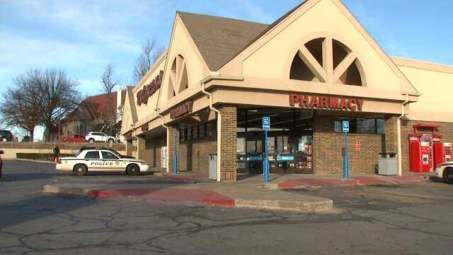 WEB EXTRA: Video From Scene Of Tulsa Walgreens Robbery
